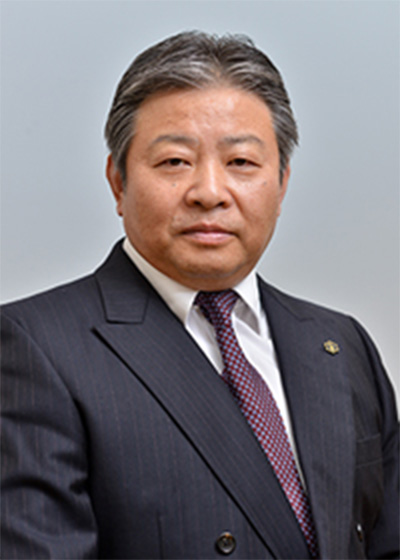 福井仁愛学園　理事長　禿 了修