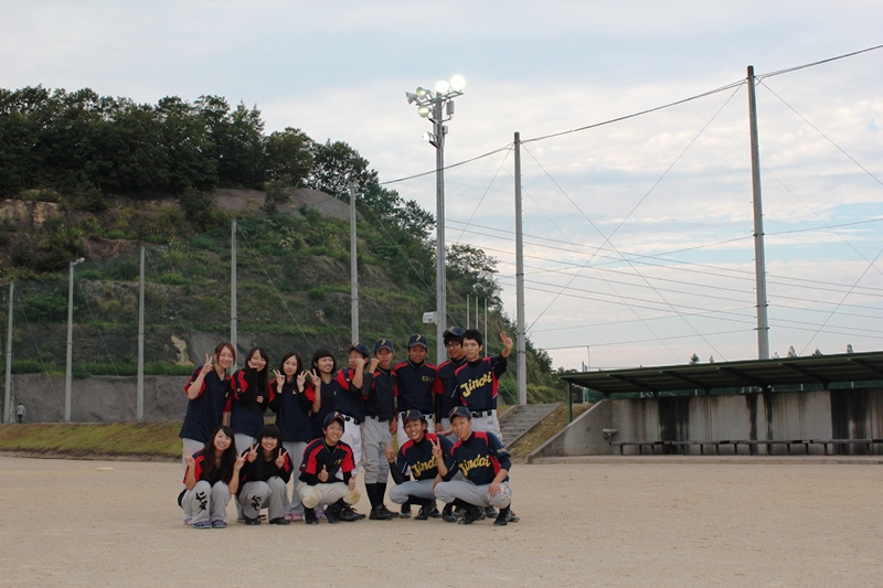 http://www.jindai.ac.jp/blog/uploads/jimu/20140930ground044.JPG