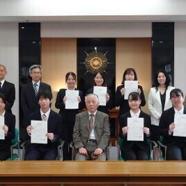 2025年度仁愛大学世灯奨学金授与式が行われました