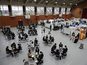 「学内合同業界研究会 ～Jin★Job 2020～」開催！