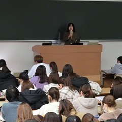 1年生キャリアガイダンス開催