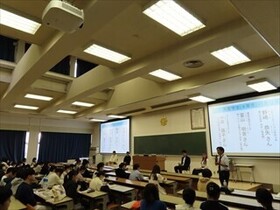 ４年生(先輩)学生パネルディスカッション開催！　就活前の３年生にエール!!