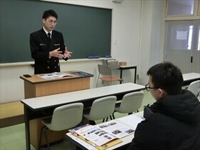 「学内官公庁説明会」開催！