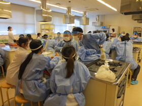 福井大学医学部との連携授業＜第２弾＞ 仁愛大学で「地域医療早期体験プログラム」が開講されました