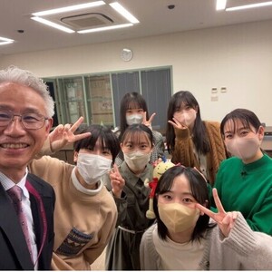 子ども教育学科3年 石川昭義ゼミの活動が福井テレビの番組で紹介されました。