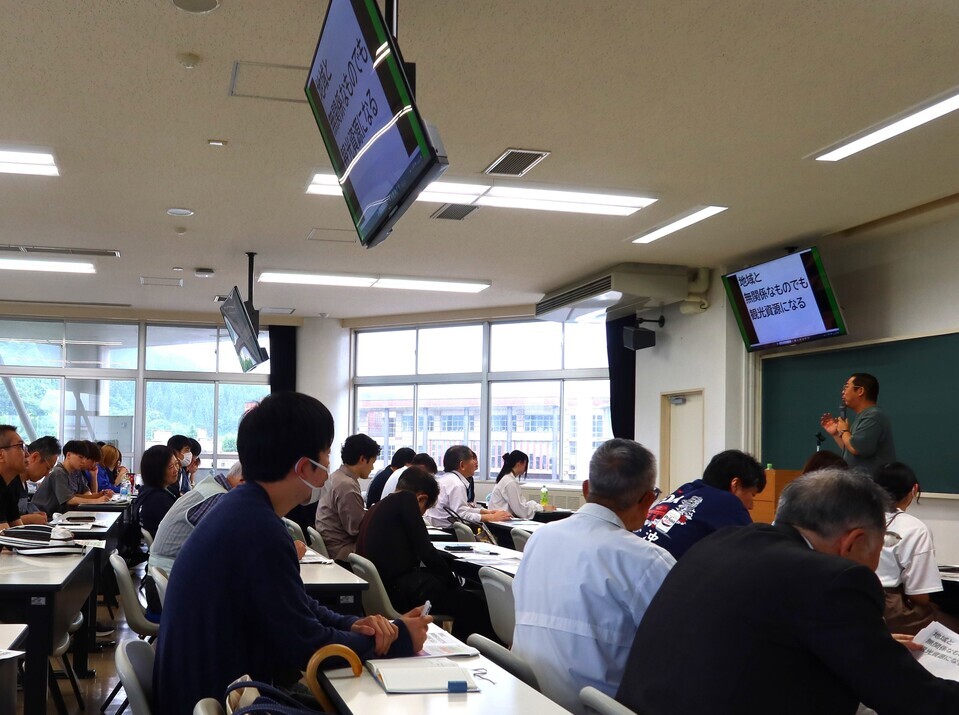 岡本氏.jpg