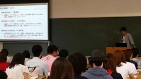 基礎演習で「学科コースの学びの理解」を実施しました。