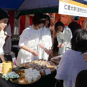 越前市産そば粉を使用したお菓子 Soweets（そうぃ〜つ）を発表しました