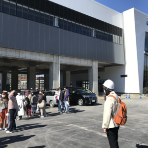 北陸新幹線「越前たけふ駅」の現地視察・見学を行いました（1年生基礎演習）