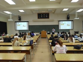 福井県国際交流協会・飯田隼人氏による招待講義を行いました