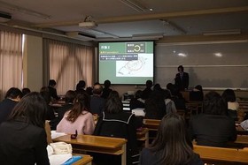 心理学科の卒業研究発表会が行われました