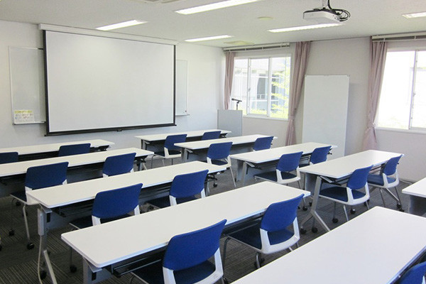 ラーニング・コモンズ ― プレゼンエリア