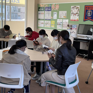 EEC センタークラブ　Extensive Reading Club