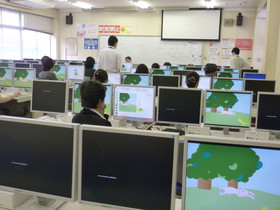 公開講座「PowerPointで動く絵本をつくってみよう」を開催しました