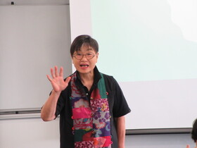 公開講座 「笑って 笑って ストレス解消」を開講しました。
