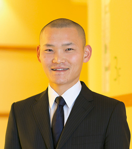 出村 友寛先生